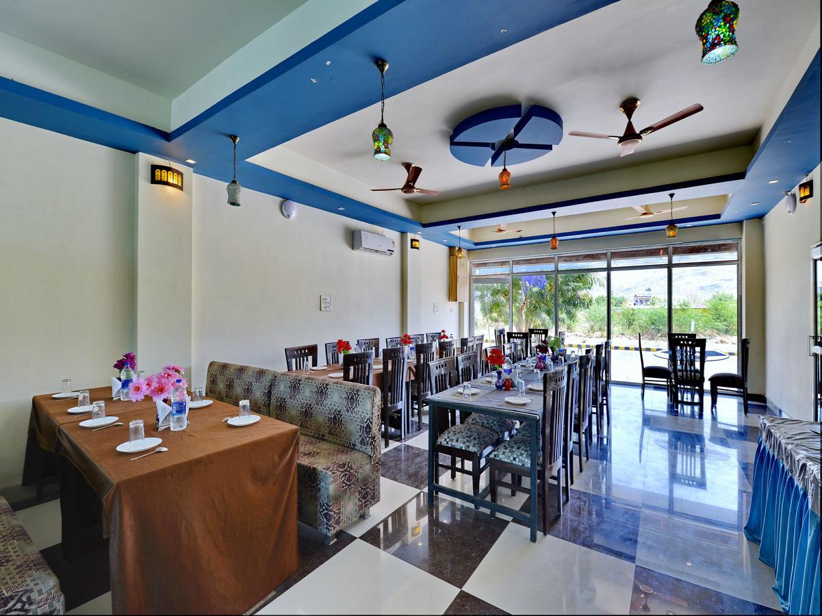 Oyo 2061 Hotel New Holiday Inn Ajmer Eksteriør bilde