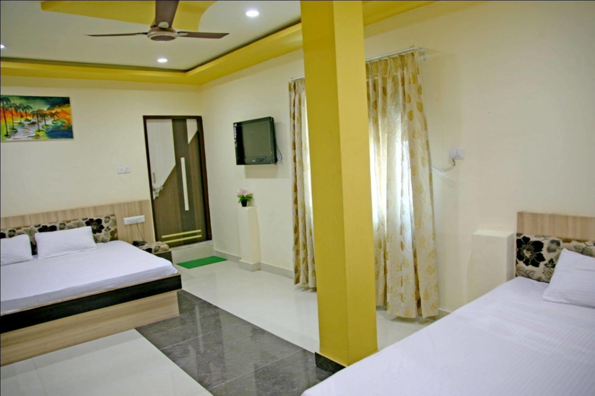 Oyo 2061 Hotel New Holiday Inn Ajmer Eksteriør bilde