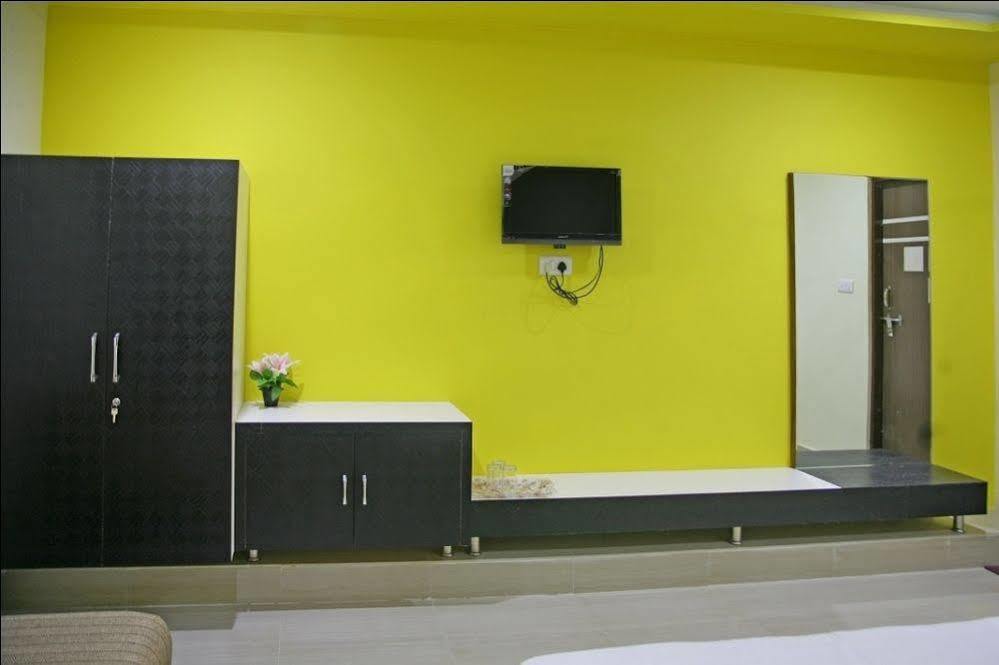 Oyo 2061 Hotel New Holiday Inn Ajmer Eksteriør bilde